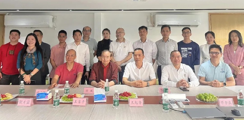 新瑞能源与永丰利华:新能源与遮阳科技领域的强强联手，共创绿色未来